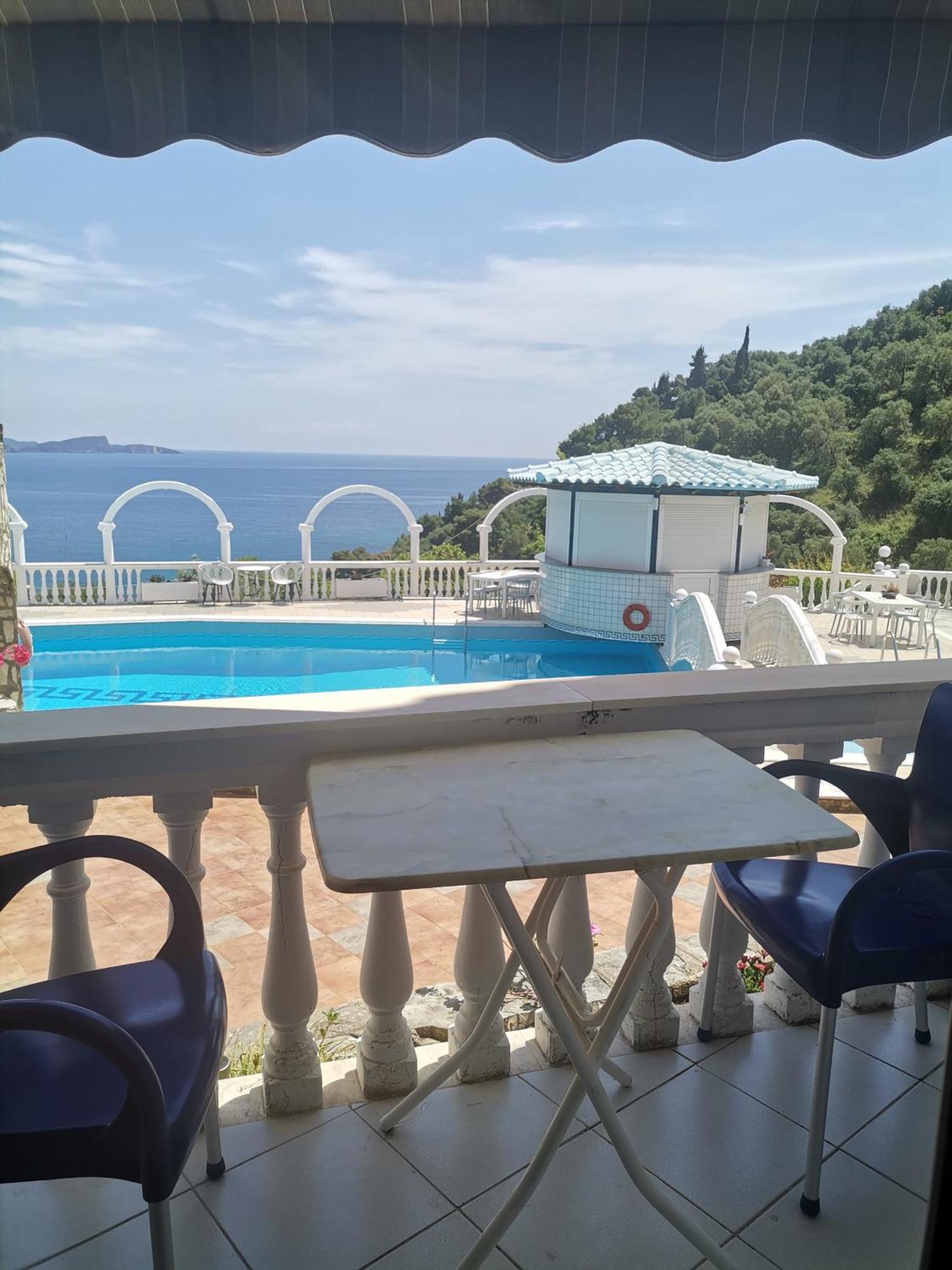 Dolphin Apartments 1 Parga Ngoại thất bức ảnh