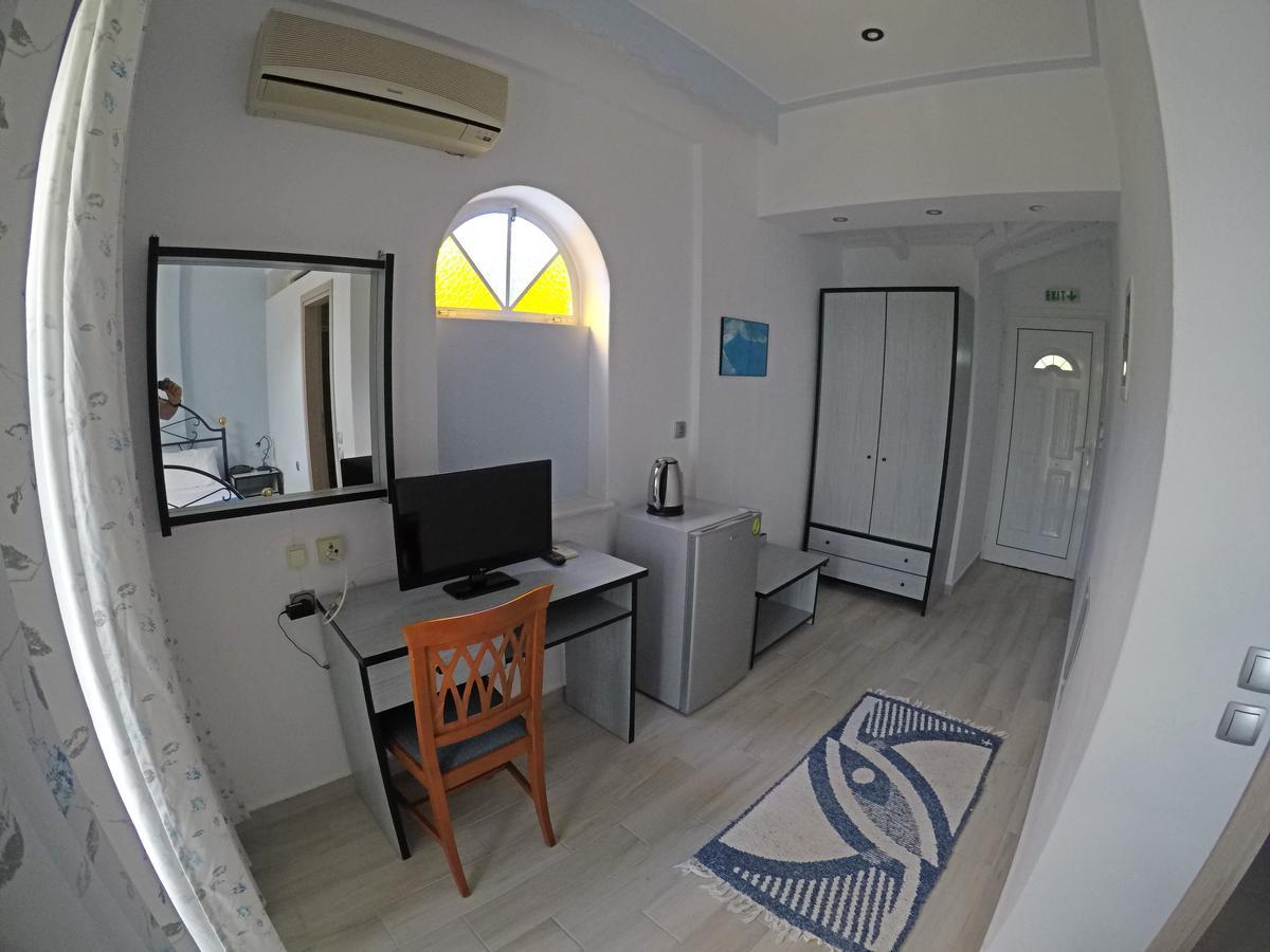 Dolphin Apartments 1 Parga Ngoại thất bức ảnh